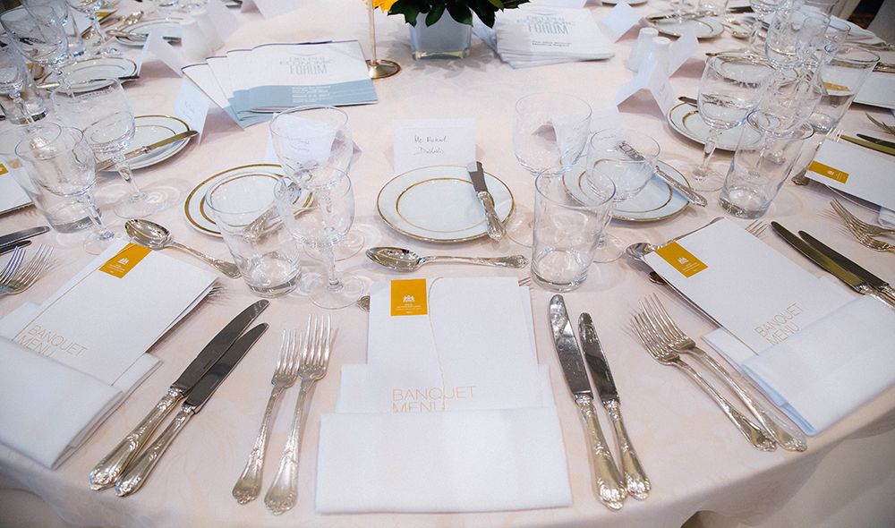 episimo trapezi, xenodoheio megali bretagnia, oikonomiko forum delphi, etairiki photgraphisi aspect photo