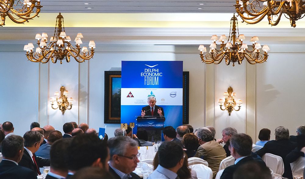 aithousa sygkentrwsewn xenodoxeio megali bretagnia, oikonomiko forum delpwn, aspect photo photographisi