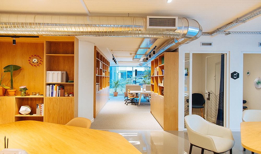 diadromos kai grafeia sto spaces