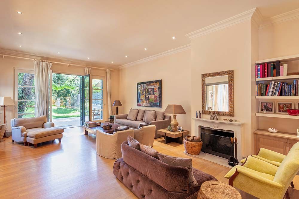 saloni kai kathistiko katoikias